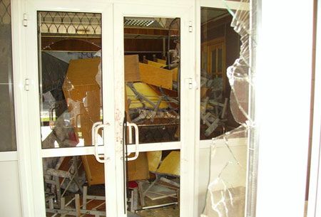 «Черкасигаз» намагалися захопити рейдери (фоторепортаж)