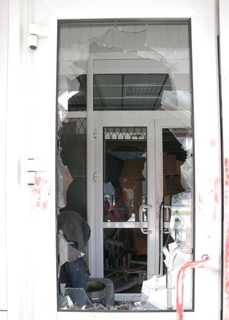 «Черкасигаз» намагалися захопити рейдери (фоторепортаж)