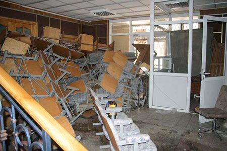 «Черкасигаз» намагалися захопити рейдери (фоторепортаж)