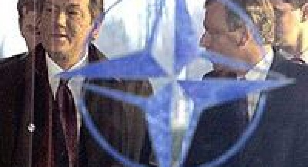 Україна: флірт із НАТО на очах у Росії
