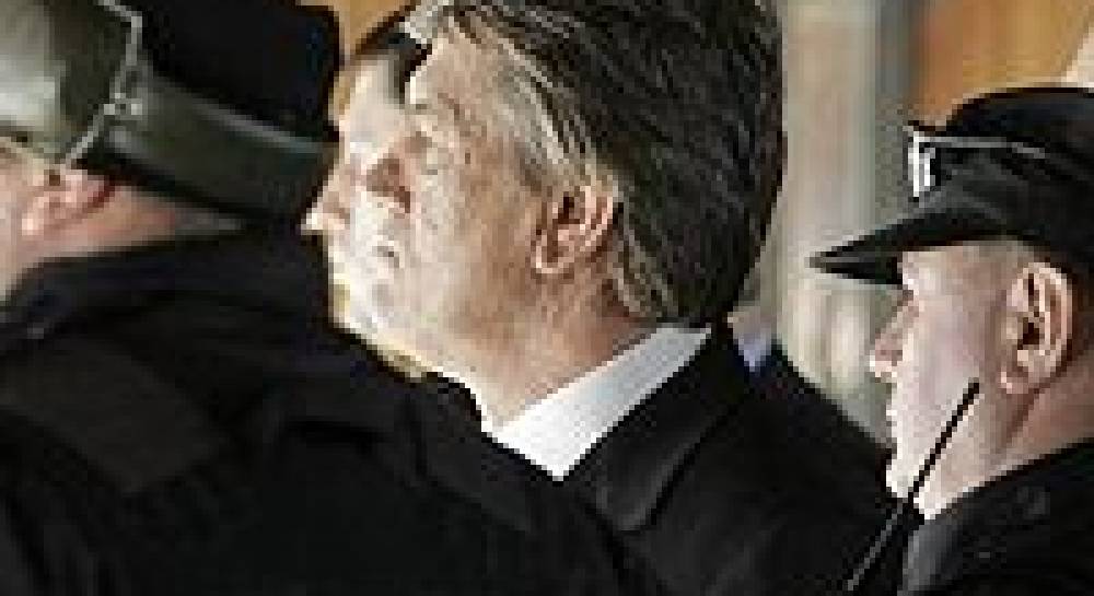 Спецназ влаштував для Ющенка справжню війну (фоторепортаж)