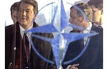 Украина: флирт с НАТО на виду у России