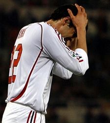 Промах Джилардіно не дозволив ”Мілану” обіграти ”Рому”