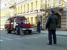 Співробітники міліції перекрили провулок