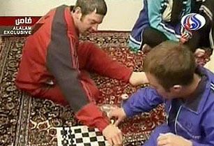 100 тисяч фунтів за розповідь про іранський полон (фото)