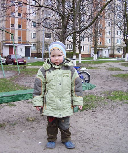 Трирічний Кирило любить «Космостар», але не знає, що це таке