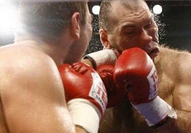 ”Белый Тайсон” побил Валуева (фото)