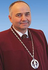 Володимир КАМПО 