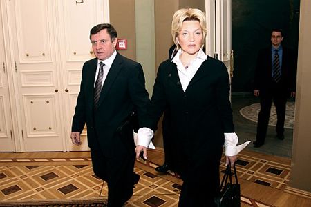 Первыми пришли Адам Мартынюк с Раисой Богатыревой