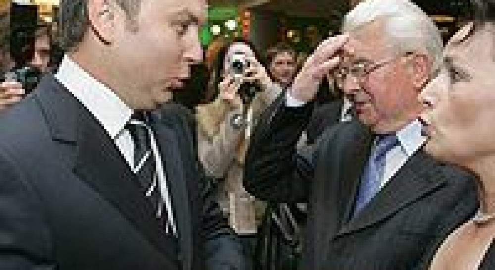 Кравчук повчав, Скорик таврувала, Заєць ховався, Сирота випивав