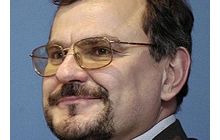 Чоловік Станік попереджає СБУ і Банкову, що вони зуби зламають об його дружину