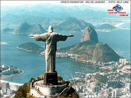 Поліція закрила доступ до статуї Христа-Спасителя