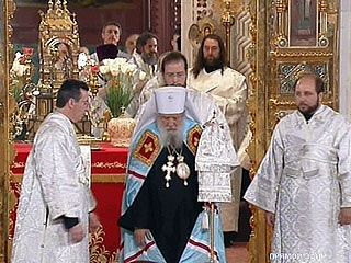 Російська церква об`єдналася: підписано акт про канонічне спілкування (фоторепортаж)