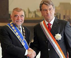 Віктор Ющенко і Президент Республіки Хорватія Степан Месич під час офіційного візиту Президента України до Хорватії. Загреб, 31 травня