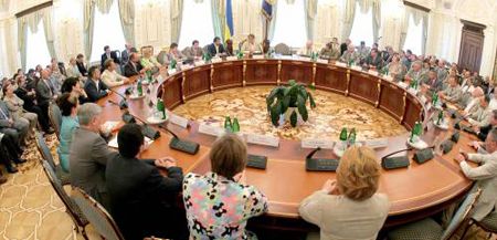 Встреча Нашей Украины и Блока Тимошенко у Президента (9 фото)