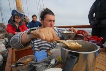 Куліш на козацькому судні чайка ”Спас”