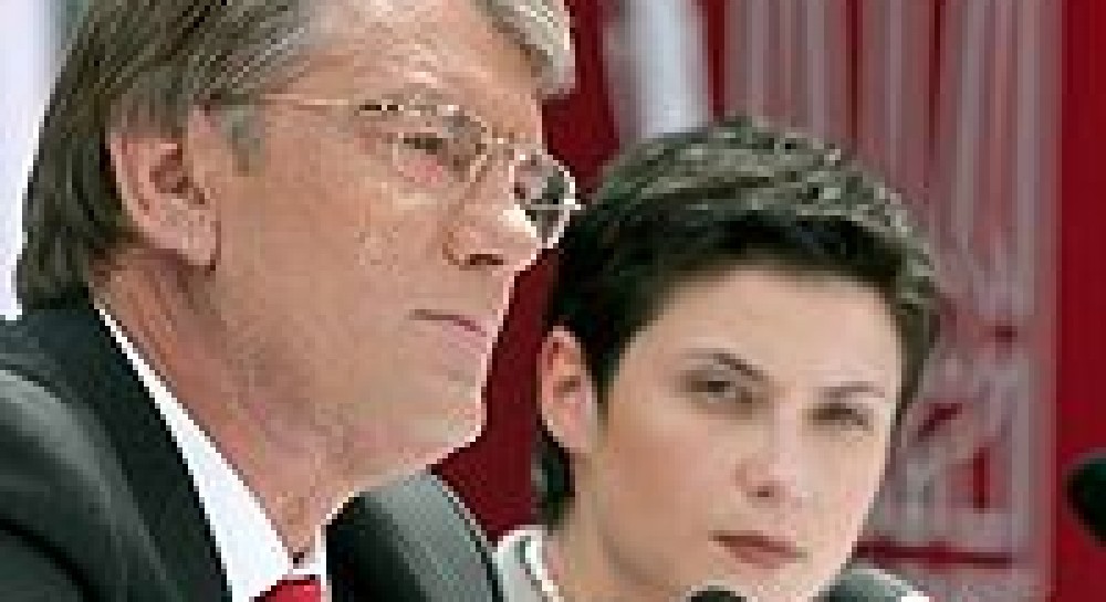 Ющенко пропонує Морозу любуватися кріслом спікера на кухні