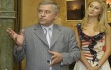 Не критикуйте Зою Кінах, вона лише вчиться!