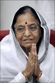 Пратібха Патіл (Pratibha Patil) перша жінка - президент Індії. Photo AFP