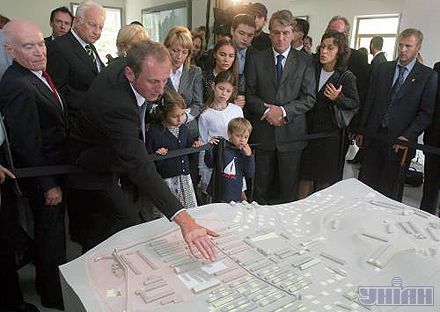 Ющенко показав дітям ”пекло”