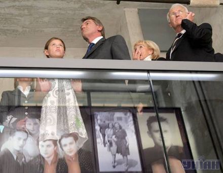 Ющенко показав дітям ”пекло”