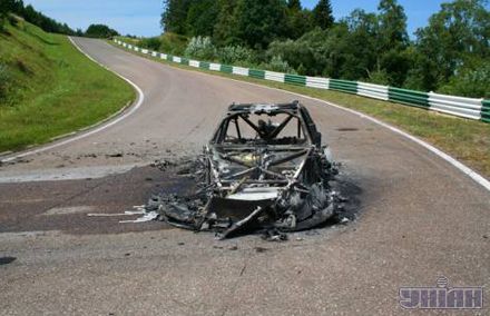 Червоненко едва не сгорел на автогонках в Литве (добавлены фото)