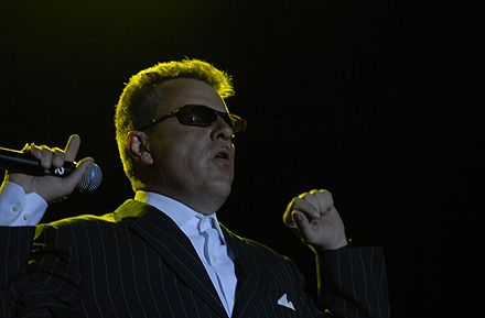 Соліст британської групи Madness