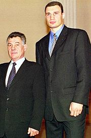 Омельченко, Кличко