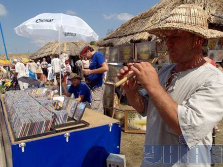 На Сорочинской ярмарке (16 фото)