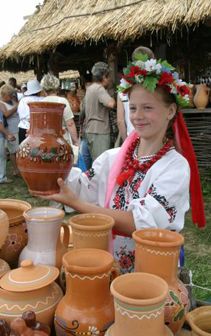 На Сорочинской ярмарке (16 фото)