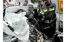 В Киеве возле торгового центра бетономешалка раздавила семью