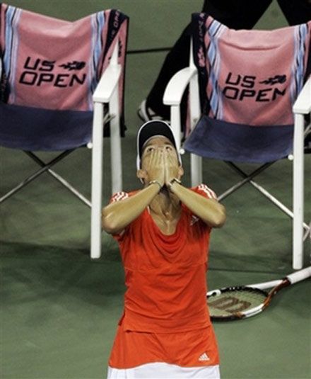 Теннисистки Жюстин Энен и Светлана Кузнецова играют финал US Open (18 фото)