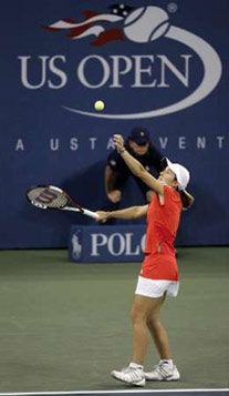 Теннисистки Жюстин Энен и Светлана Кузнецова играют финал US Open (18 фото)