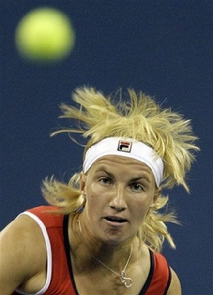 Теннисистки Жюстин Энен и Светлана Кузнецова играют финал US Open (18 фото)