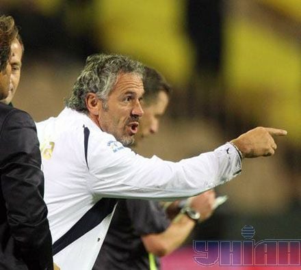 ...головний тренер Донадоні