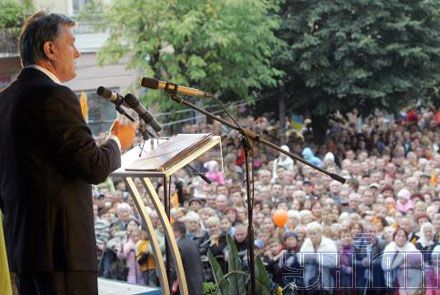 Ющенко: общие действия НУ-НС и БЮТ – залог нашей победы (3 фото)