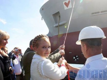 Юлия Тимошенко в Керчи (7 фото)