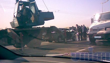 Масштабное ДТП в Киеве: столкнулись 6 автомобилей