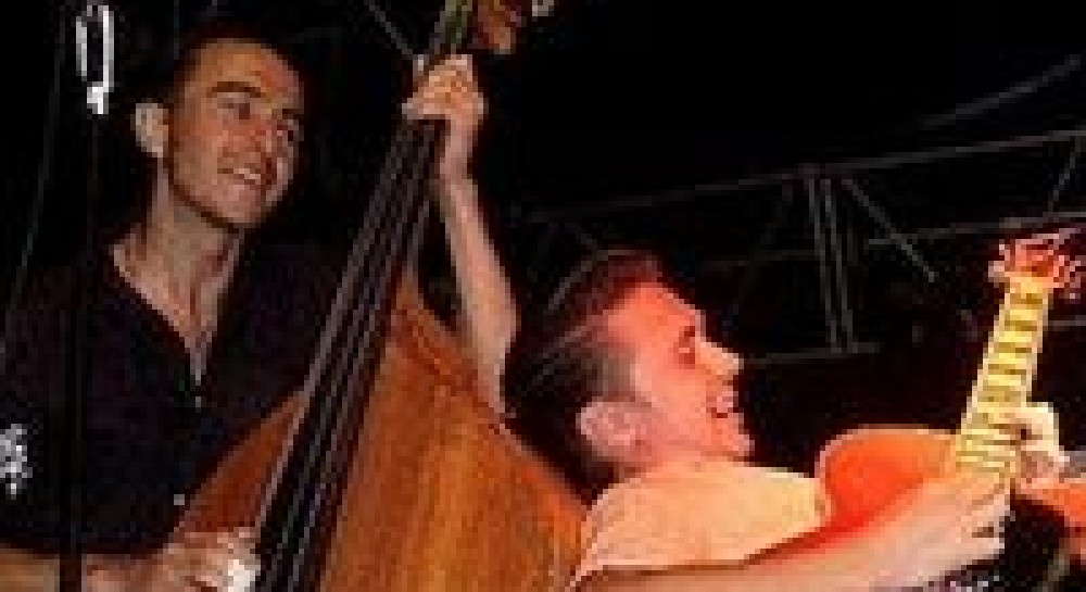 Неформатний Коктебель: “Мамакамбо” та WiseGuyz