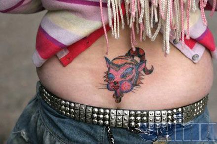 Фестиваль художнього тату та екстрім-шоу ”підвішування” (фоторепортаж)