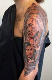 Фестиваль художнього тату та екстрім-шоу ”підвішування” (фоторепортаж)