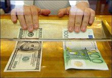 Какая судьба ждет доллар и евро