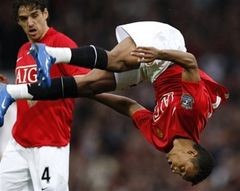 Нани празднует гол. Фото АР