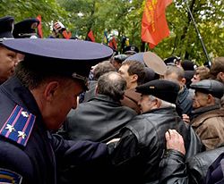 У Львові націоналісти побилися з комуністами