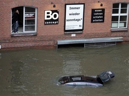 Гамбург йде під воду (фоторепортаж)