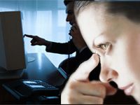 Сидячая работа сулит большие неприятности вашему организму