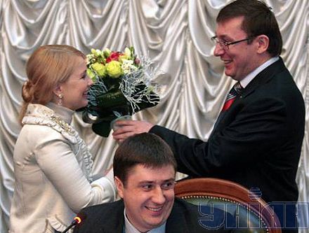 Якщо Тимошенко з`явилася без коси – це неспроста (фоторепортаж)