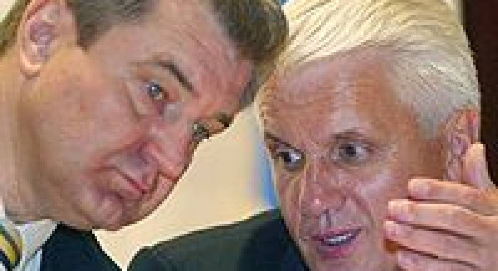 Любимый губернатор Кучмы хочет полномочий маршала Жукова