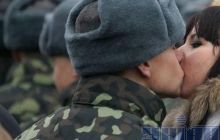 В Азарова визначилися, скільки хлопців заберуть в армію у передостанній призов