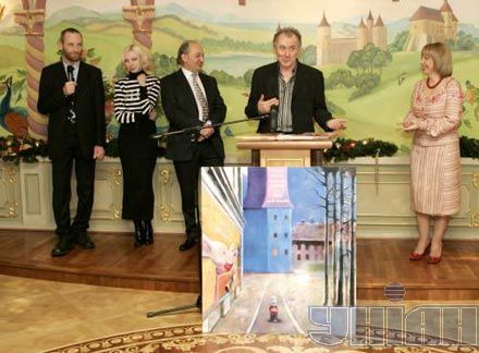 Автор книги ”Мед для мамы” София Ус, издатель Иван Малкович, переводчик украинского варианта ”Гарри Поттера” Виктор Морозов и Екатерина Ющенко